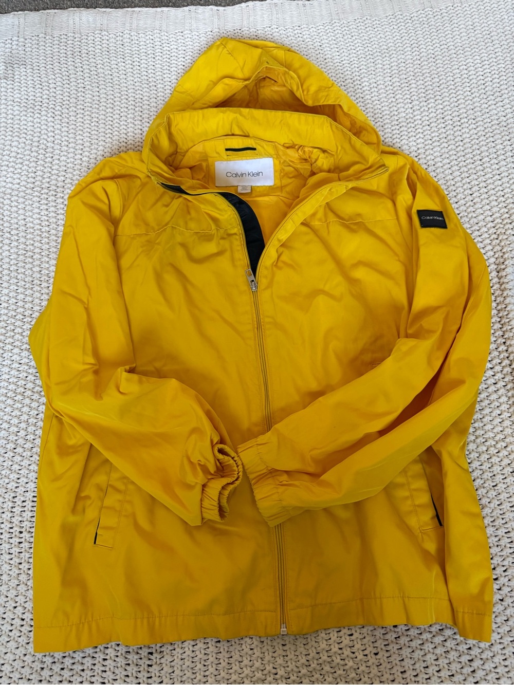 Calvin Klein XXL Golden Yellow Hooded Lightweight Windbreaker Jacket